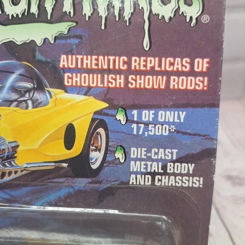 1997 Johnny Lightning Frightning Lightnings Gray Vampire Van Collector Edition